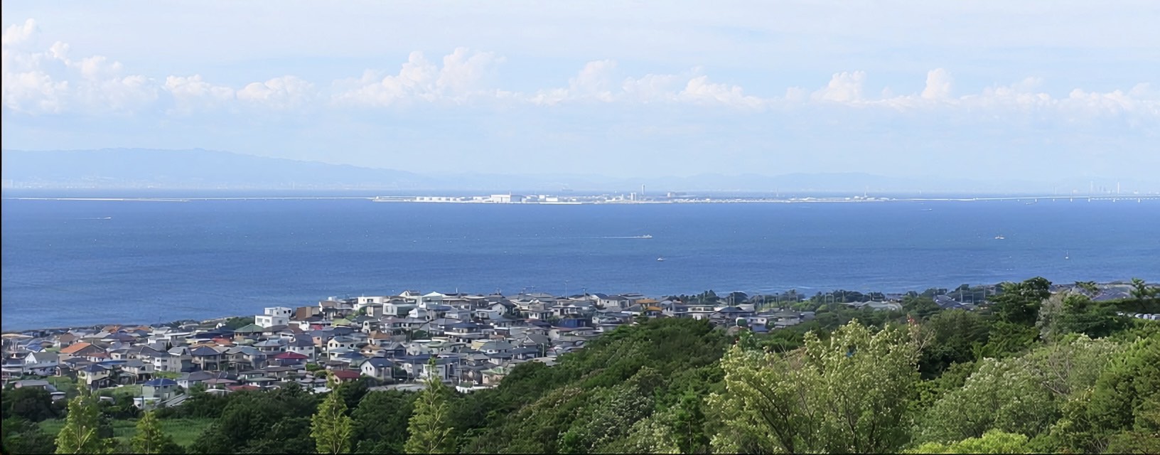 泉州・阪南の海岸沿いを望む風景